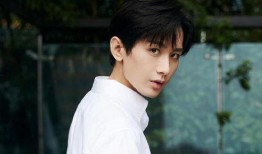 成毅赵露思最新爆料,揭秘幕后浪漫故事